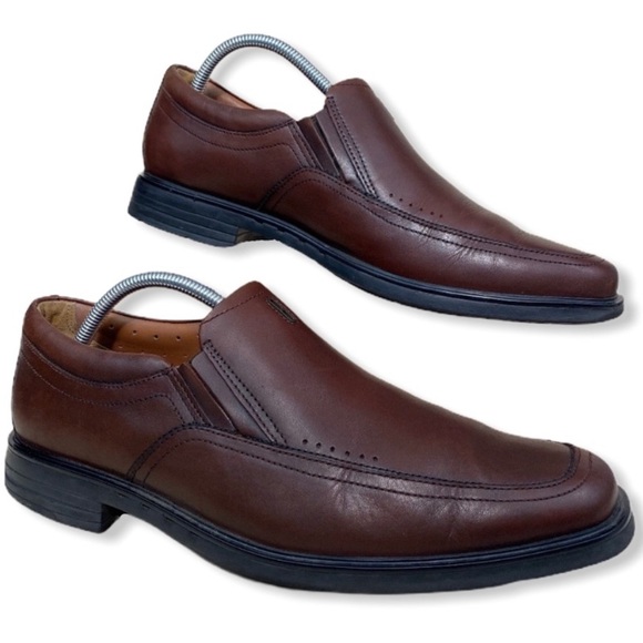 Clarks Other - Clarks Unstructured "Unsheridan Go" Brown Loafers